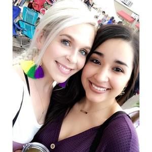 Meet your Posher, Christina